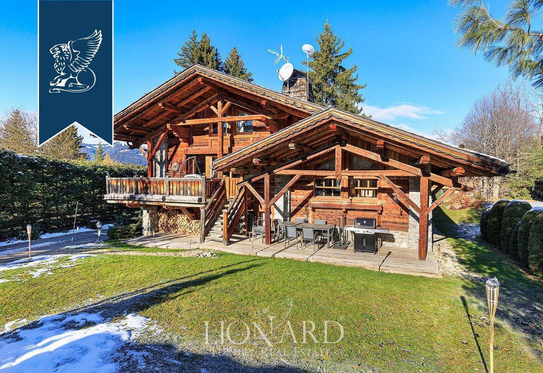 Villa in Courmayeur, Aosta Valley / Vallée d'Aoste, Italy 4 - 12598359