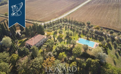 Villa à Sarteano, Toscane, Italie 1