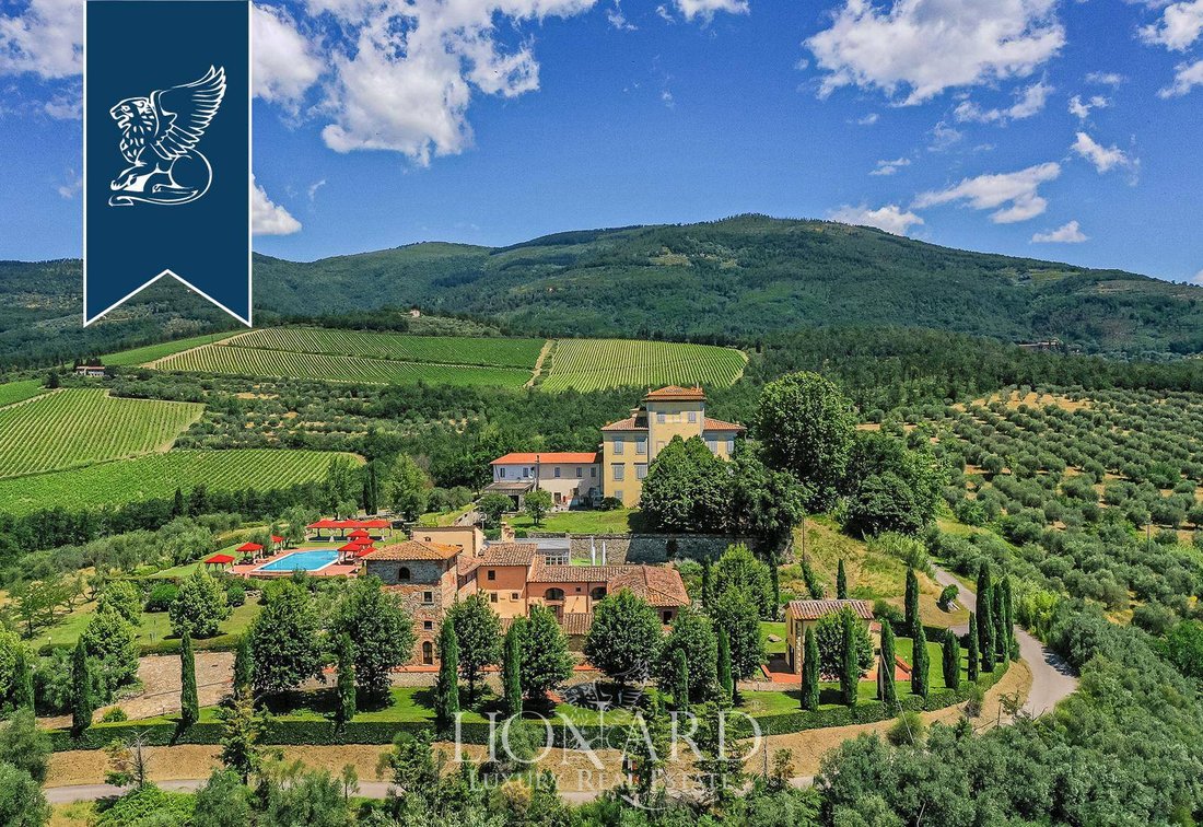 Villa in Santomato, Pistoia, Italy 1 - 11795883