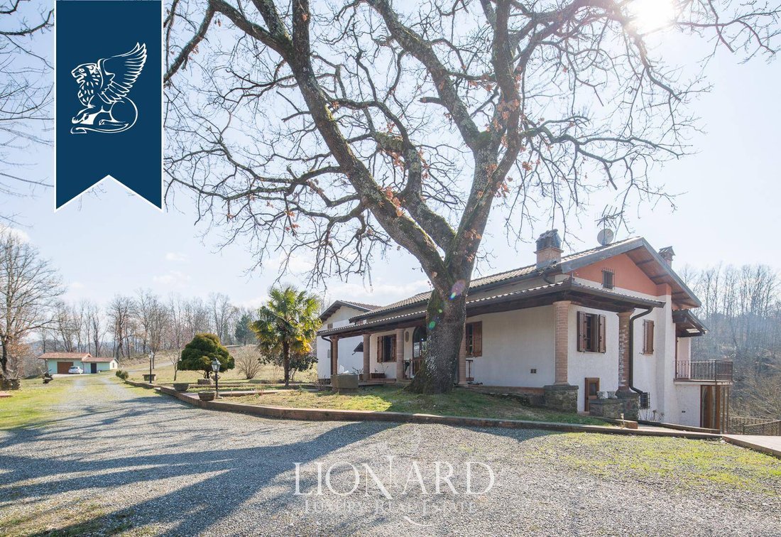 Villa in Fivizzano, Tuscany, Italy 5 - 11542611