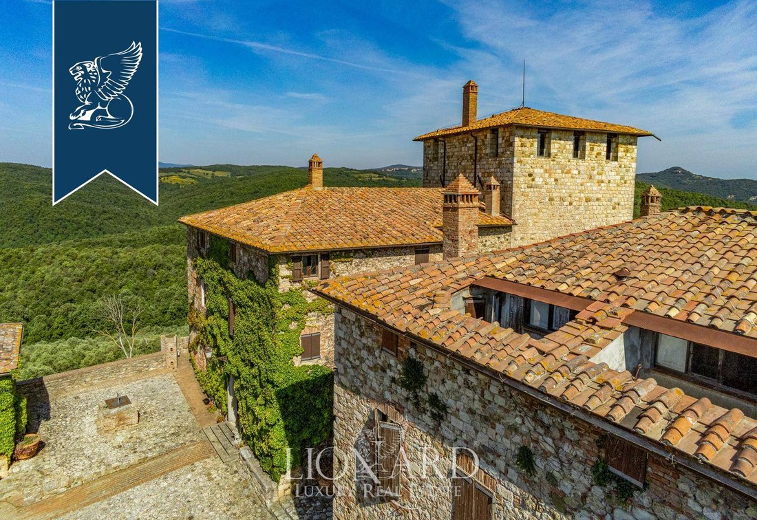 A Timeless Crown of Tuscany: The Ardengheschi Castle’s Whispering Stones
