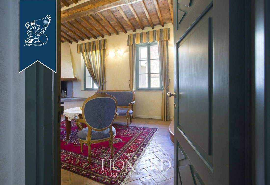 Villa in Chianciano Terme, Tuscany, Italy 5 - 10918979