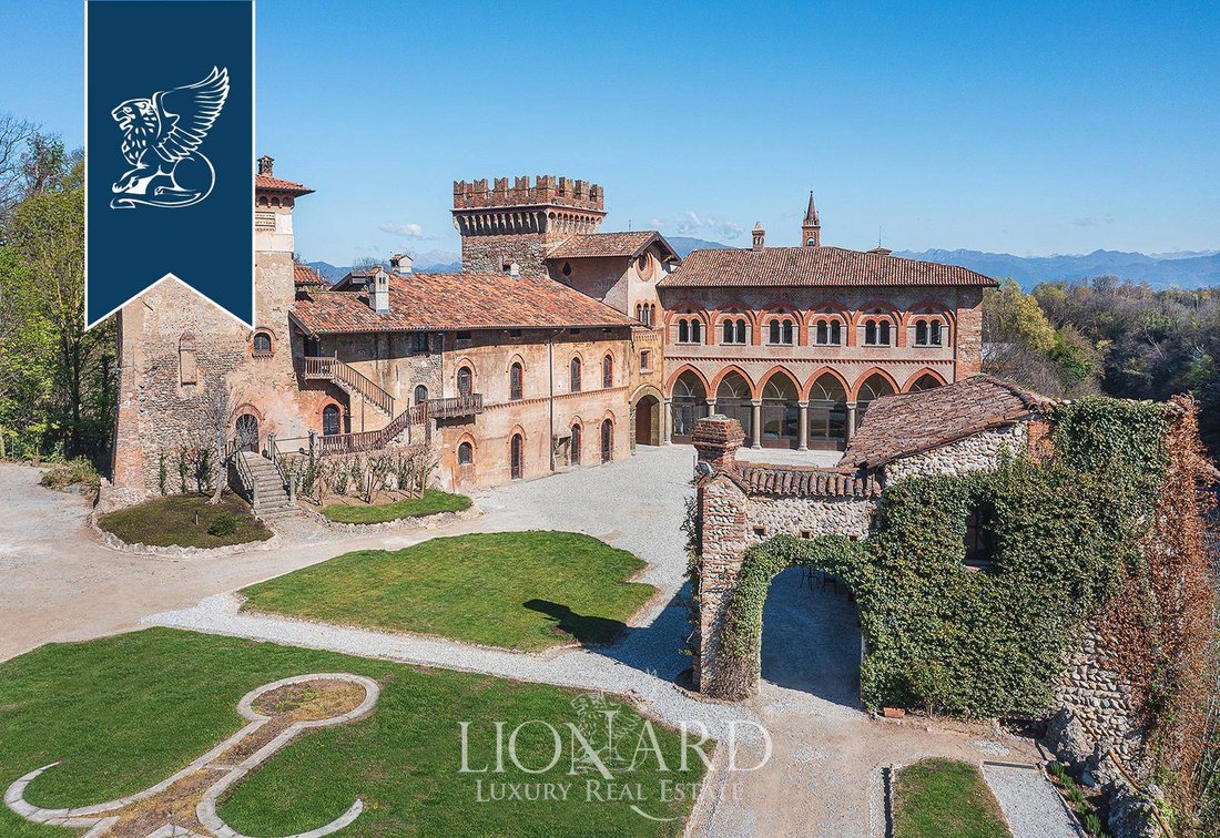 A 14th-Century Lombard Dream: Where Renaissance Splendor Meets Medieval Majesty