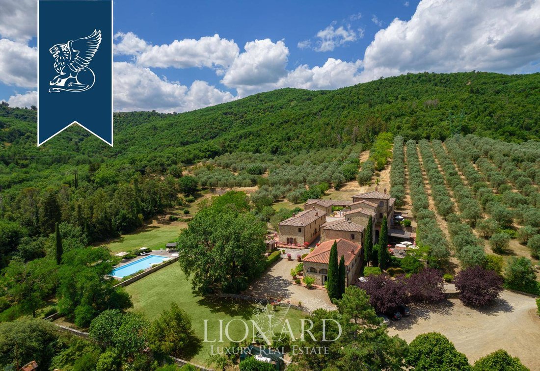 Villa in Bucine, Tuscany, Italy 3 - 11605673