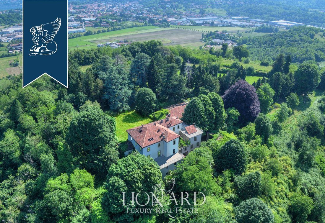 Villa in Sirone, Lombardy, Italy 1 - 10919454