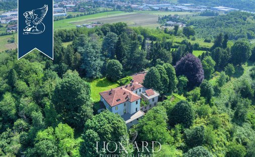 Villa in Sirone, Lombardei, Italien 1