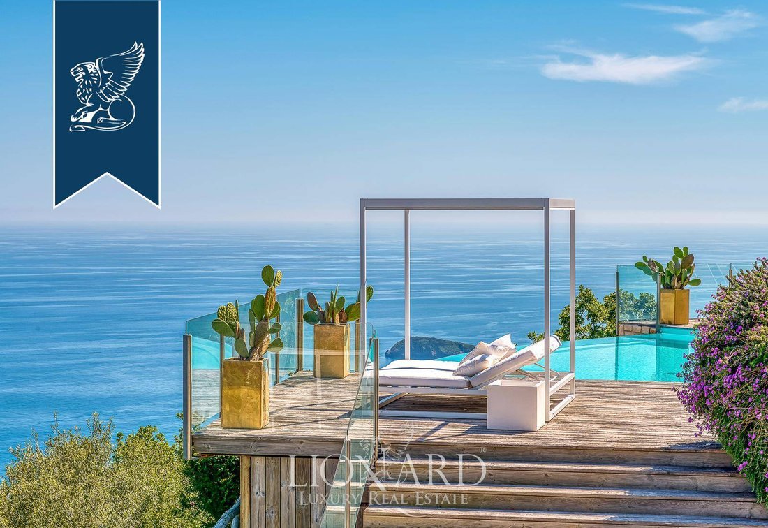 Villa in Sorrento, Campania, Italy 1 - 12060757