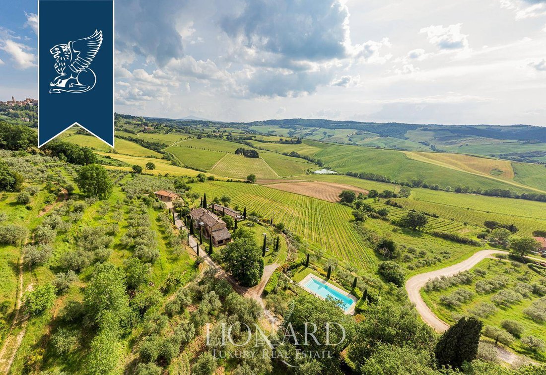 Villa in Montepulciano, Tuscany, Italy 1 - 13000581