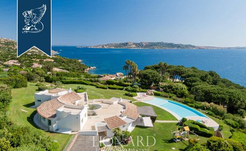 Villa à Palau, Sardaigne, Italie 1