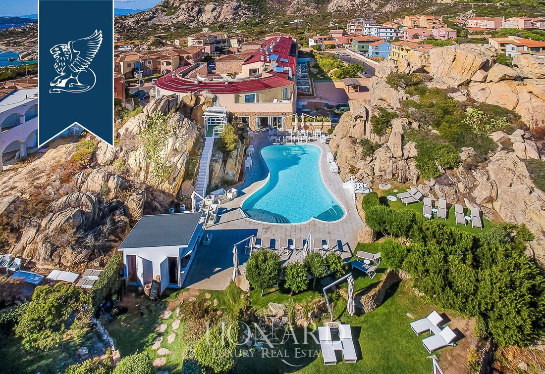 Villa in La Maddalena, Sardinia, Italy 1 - 11719587