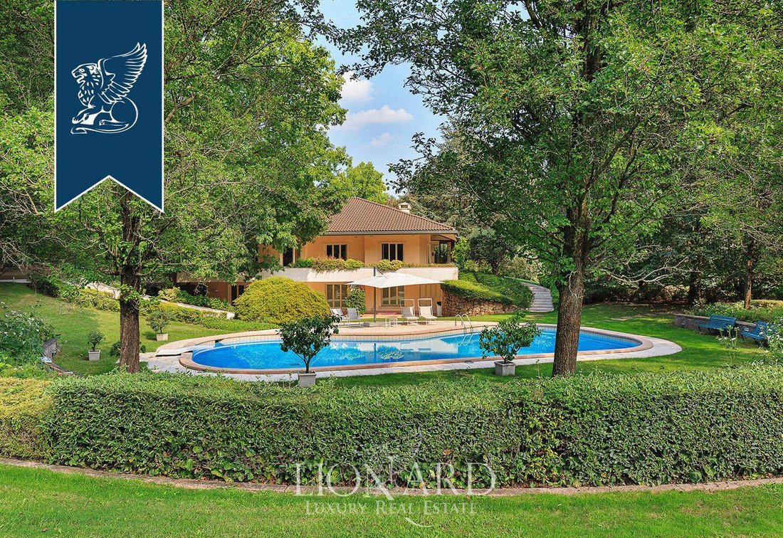 Villa in Casatenovo, Lombardy, Italy 3 - 12364069
