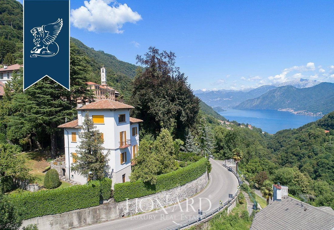 Villa in Dizzasco, Lombardy, Italy 1 - 10919280