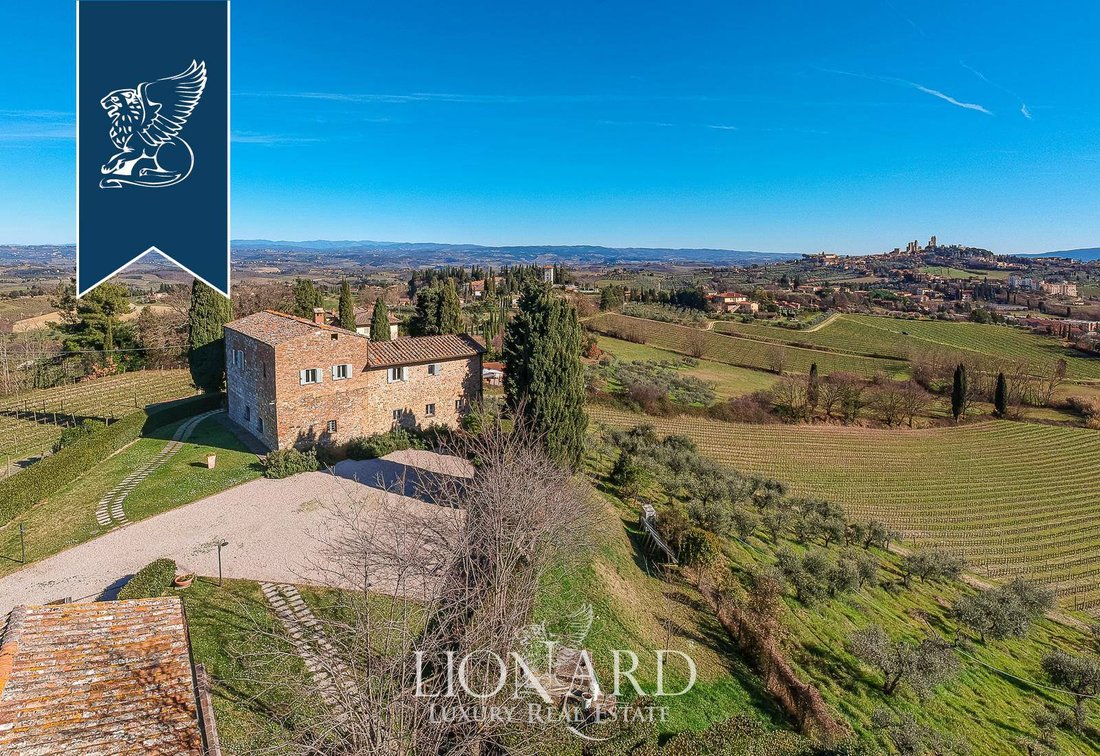 Villa in San Gimignano, Tuscany, Italy 1 - 11127400
