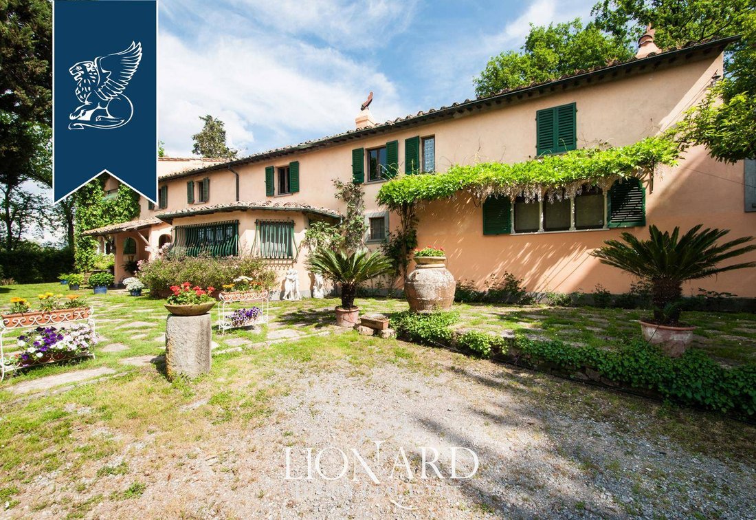 Villa in Sant'Anna - San Donato Area, Lucca, Tuscany 2 - 10919125