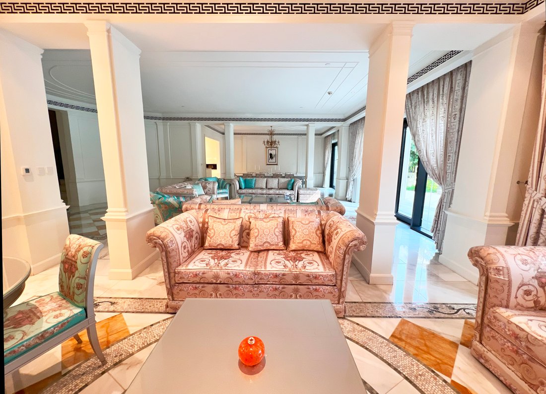 Villa in Al Wasl, Dubai, United Arab Emirates 4 - 15064164