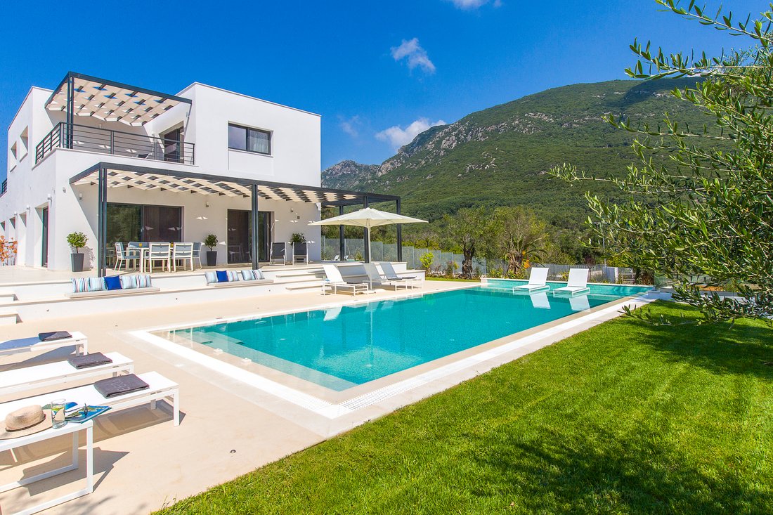 Villa in Meliteieis, Peloponnese, Western Greece and the Ionian, Greece 2 - 15064163