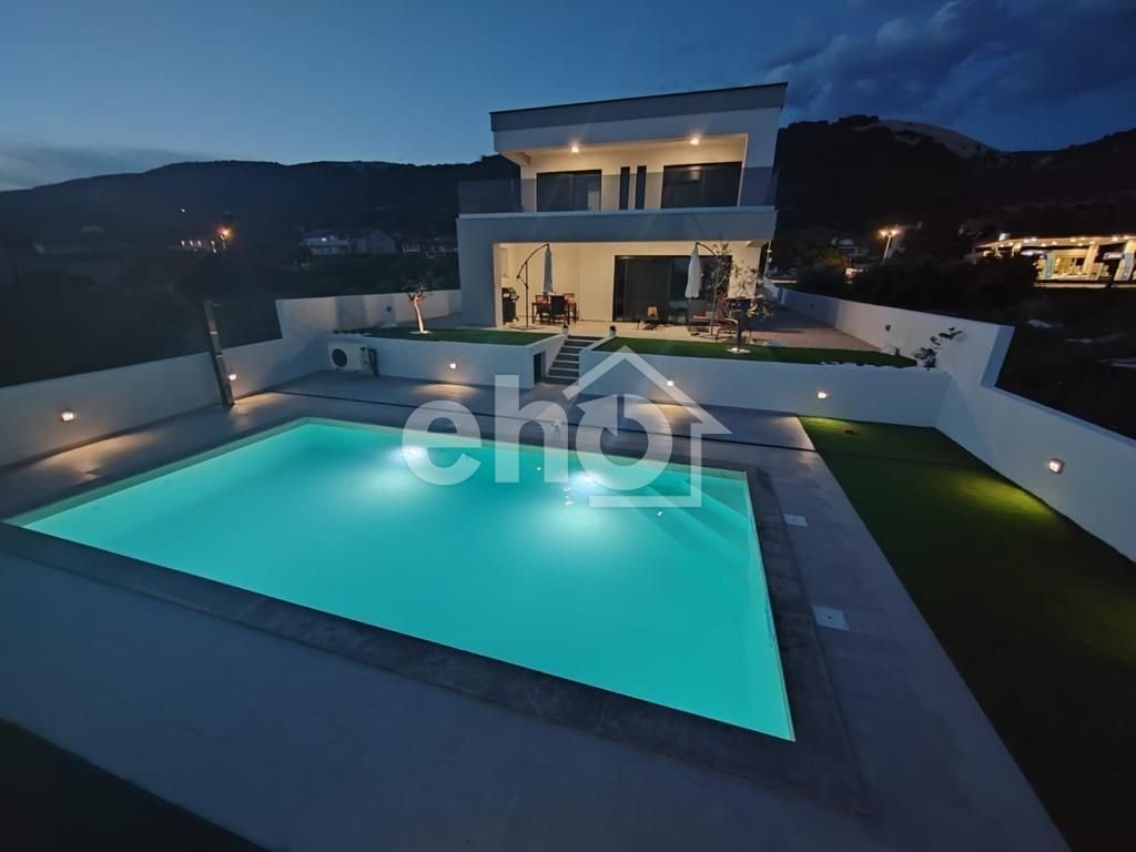 House in Banjol, Primorje-Gorski Kotar County, Croatia 1 - 14367207