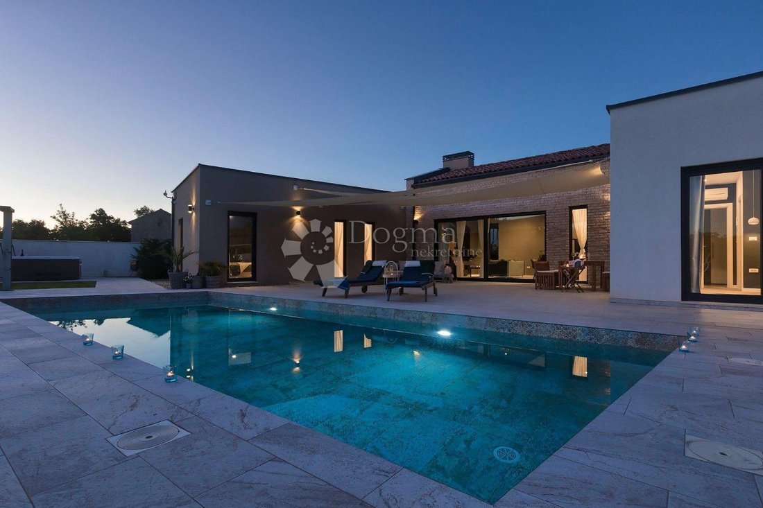 House in Jursici, Istria County, Croatia 4 - 15066227