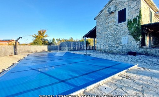 House in Malinska, Primorje-Gorski Kotar County, Croatia 1
