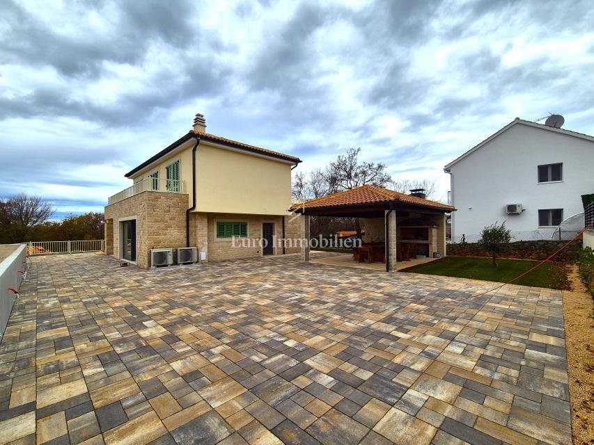 House in Malinska, Primorje-Gorski Kotar County, Croatia 2 - 15066266