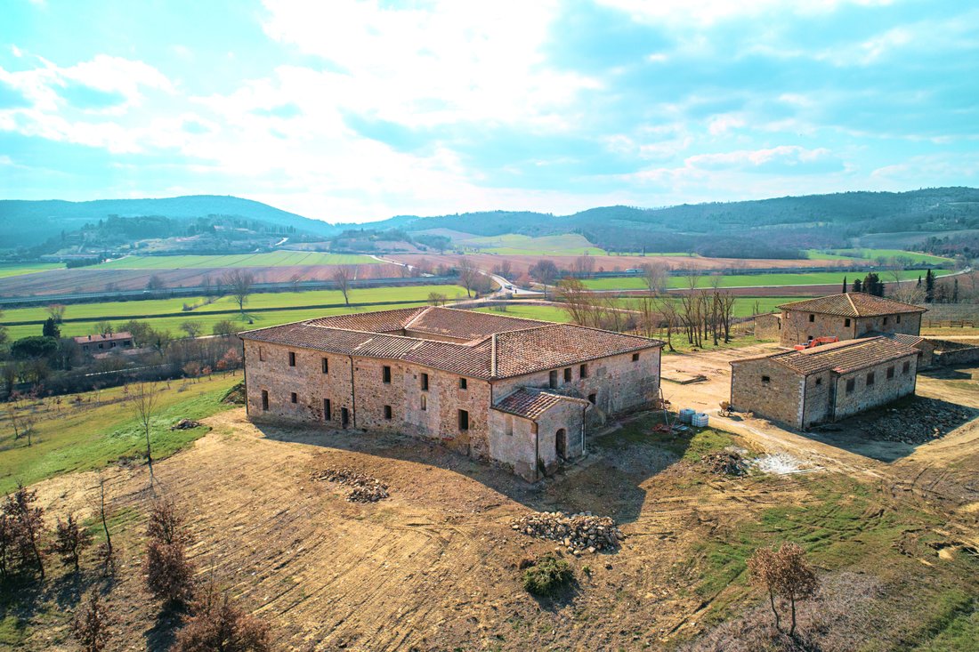 Estate in Rapolano Terme, Tuscany, Italy 1 - 15066425