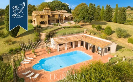 Villa in Pienza, Tuscany, Italy 1