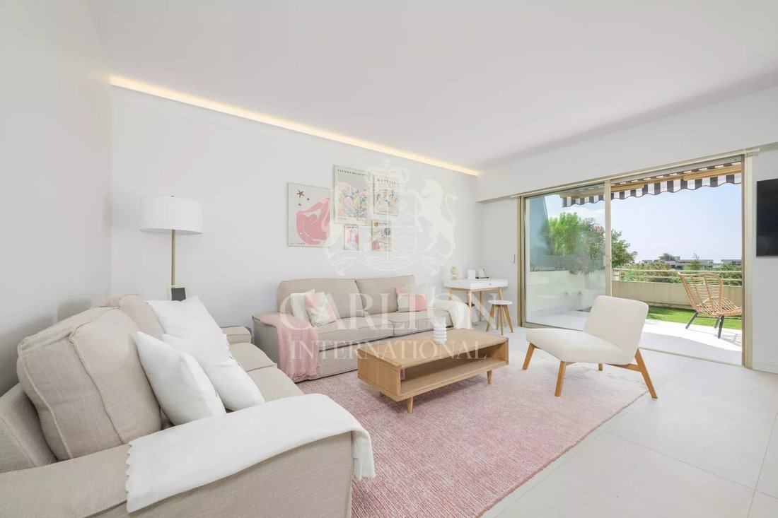 Apartment in Cannes, Provence-Alpes-Côte d'Azur, France 1 - 14297971