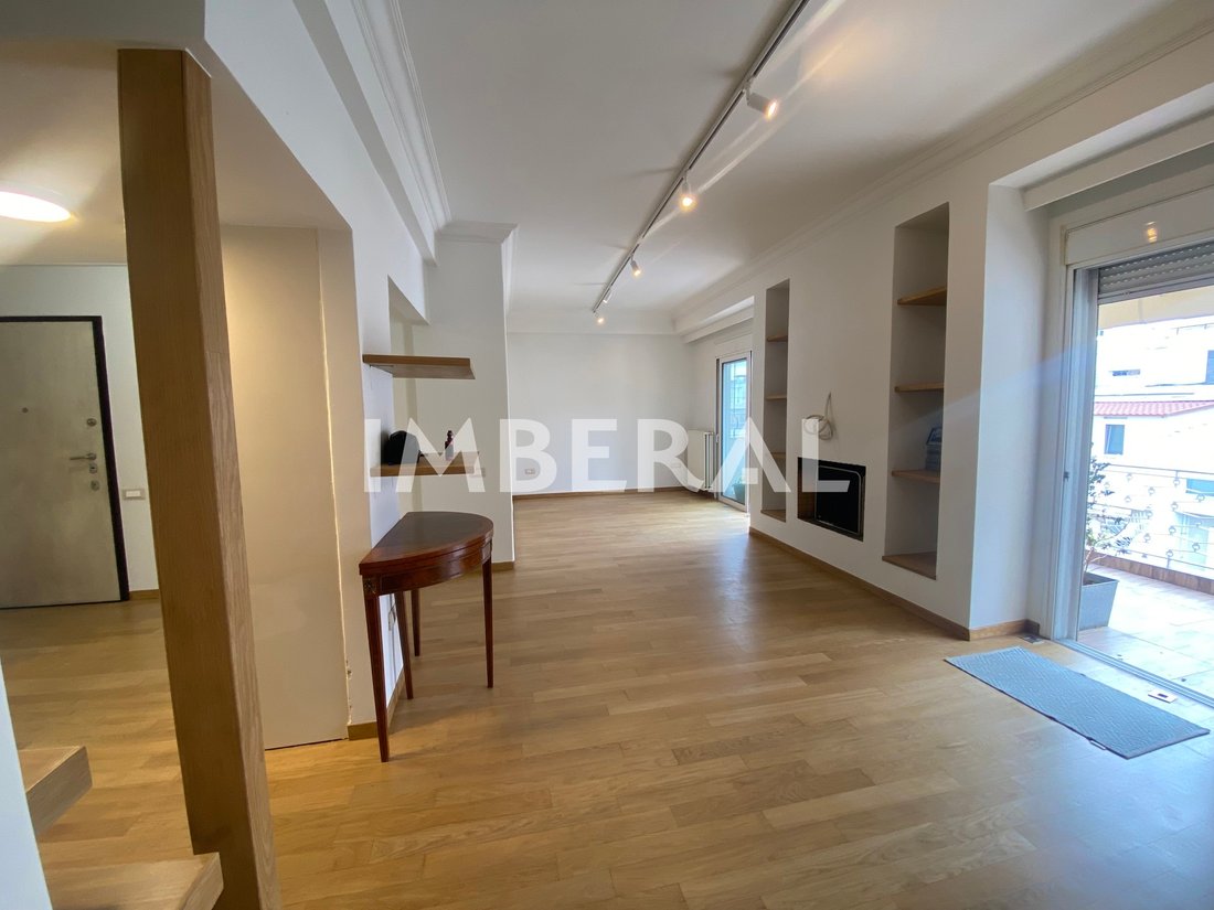 Apartment in Sunoikia Kolonakiou, 1st District of Athens, Athens 2 - 15068545
