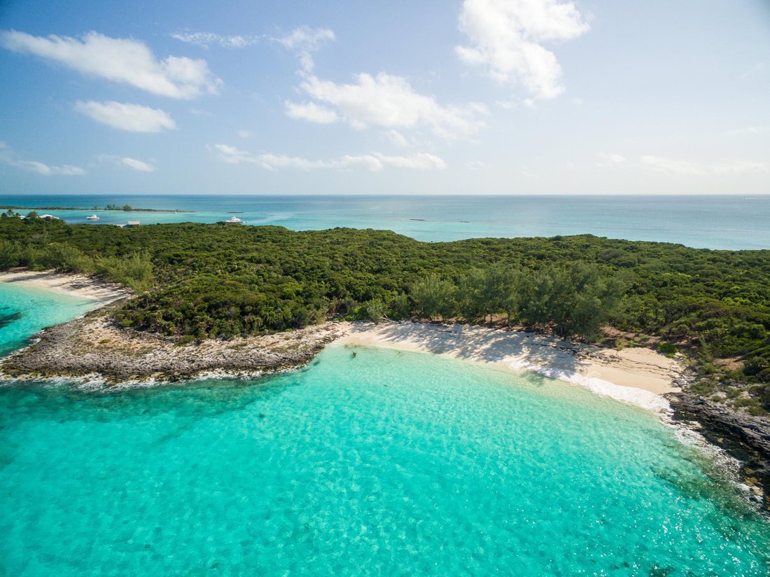 Land in Nassau, New Providence, The Bahamas 3 - 15068097
