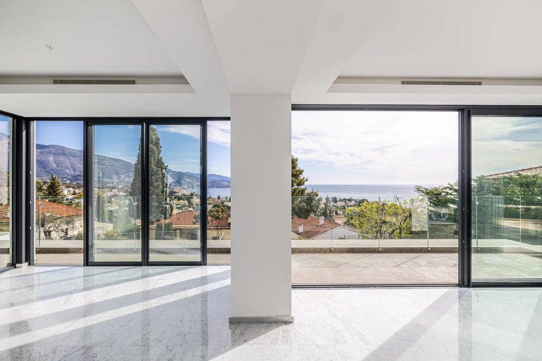 Villa in Village-Cros de Caste-Coupiere-Mont Gros, Roquebrune-Cap-Martin, France 2 - 15067393