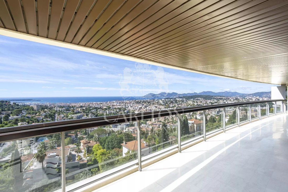 Apartment in Vieux Cannet, Le Cannet, France 2 - 14256691