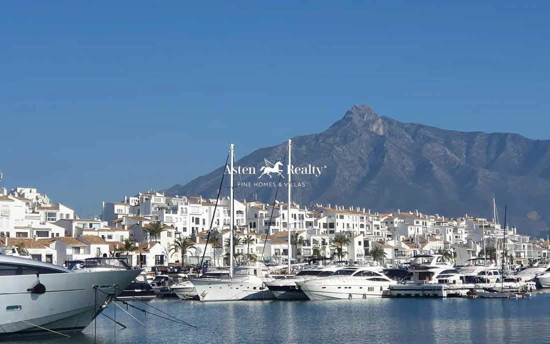 Appartamento a Puerto De Cabopino, Elviria-Cabopino, Marbella 2 - 15067856
