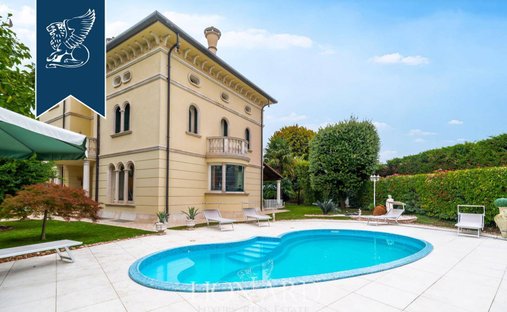 Villa in Chiarano, Veneto, Italy 1