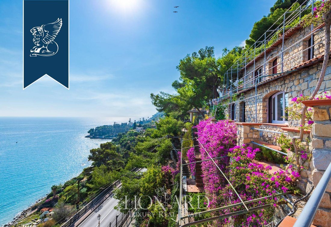 Villa in Sasso di Bordighera, Bordighera, Liguria 1 - 13613412