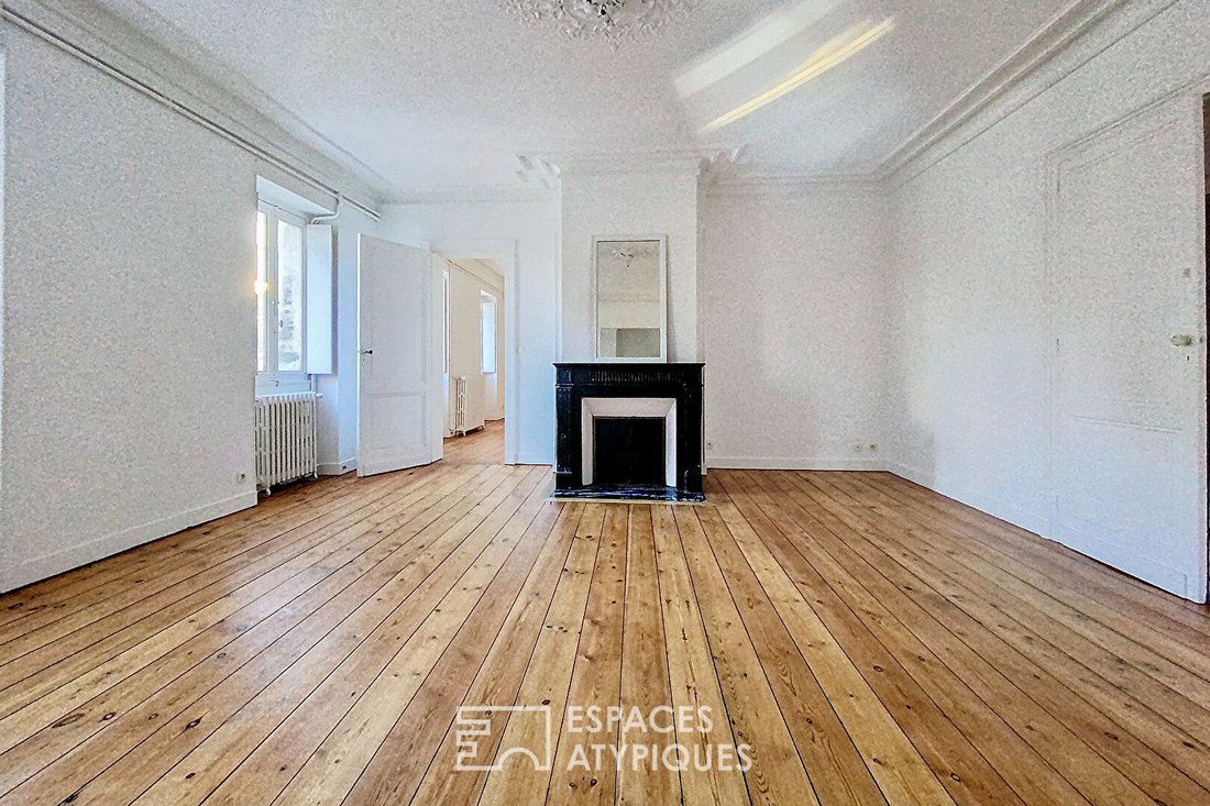 Apartment in Hôtel de Ville-Quinconce-Saint Seurin-Fondaudège, Bordeaux, France 2 - 15067776
