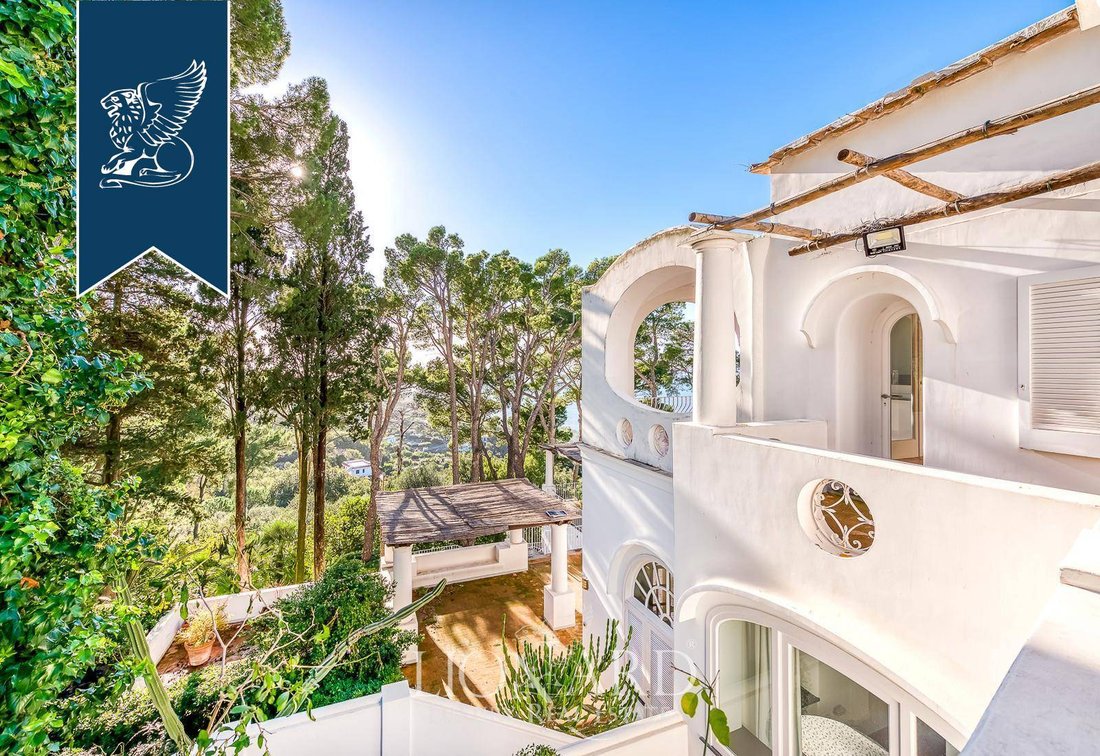 Villa in Anacapri, Campania, Italy 5 - 13976504