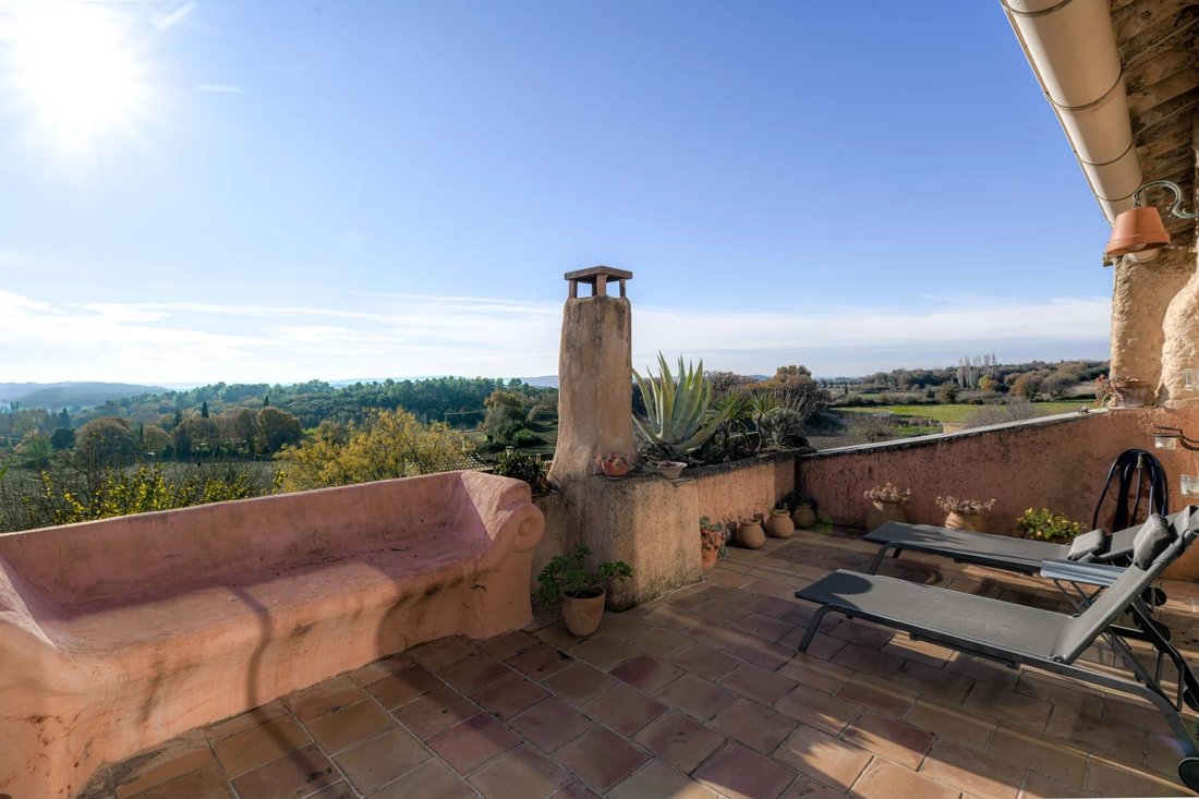 Estate in Uzès, Occitania, France 2 - 15067631