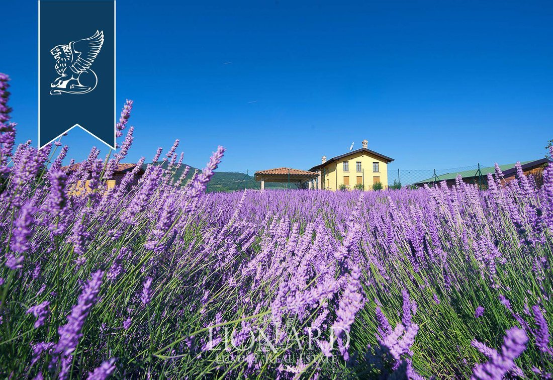 Villa in Morfasso, Emilia-Romagna, Italy 2 - 10918553