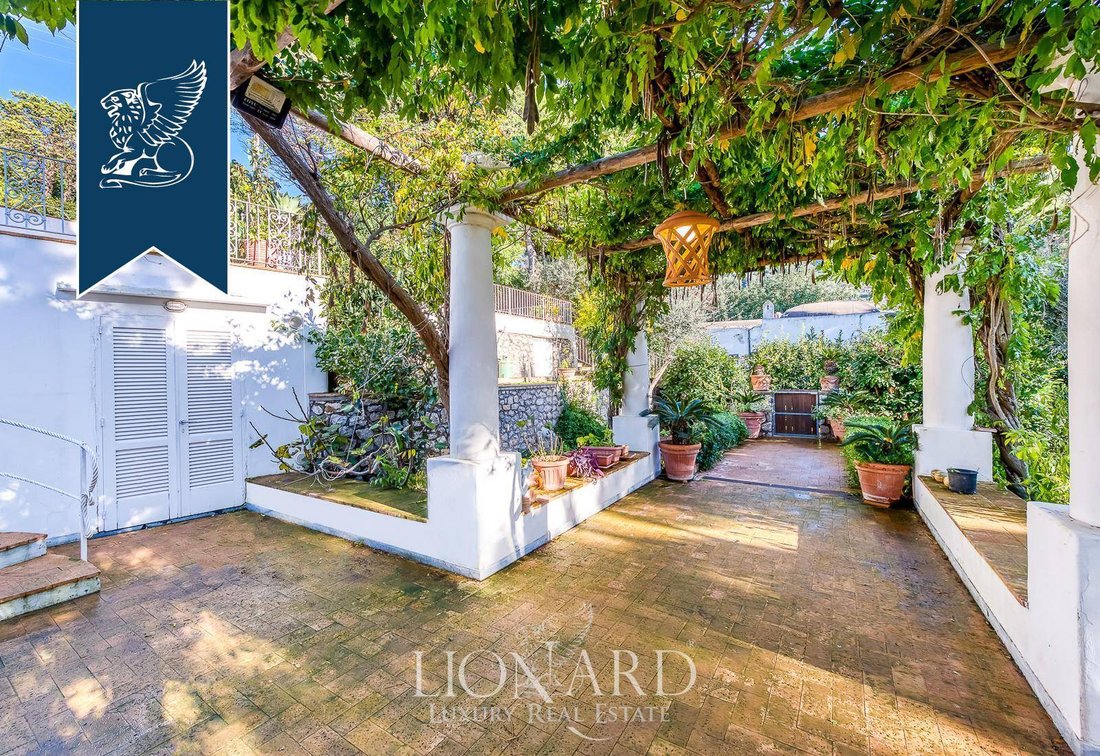 Villa in Anacapri, Campania, Italy 4 - 13976504