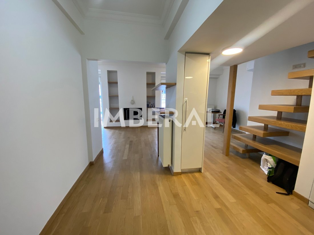 Apartment in Sunoikia Kolonakiou, 1st District of Athens, Athens 3 - 15068545