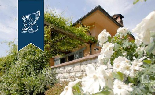 Villa in Zentrum, Quarrata, Toskana 1