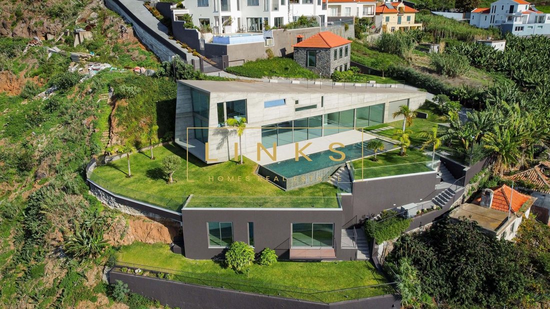 Villa in Ponta do Sol, Autonome Region Madeira, Portugal 2 - 13408286