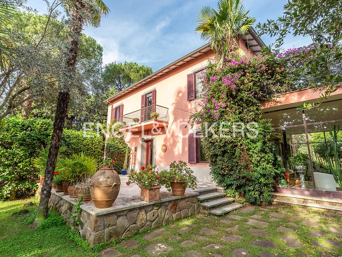 Villa in Ariccia, Lazio, Italy 2 - 15069193