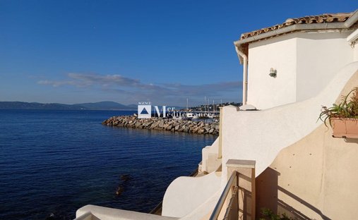 Apartment in Ville-Les Saquedes-Le Bouillonnet, Sainte-Maxime, France 1