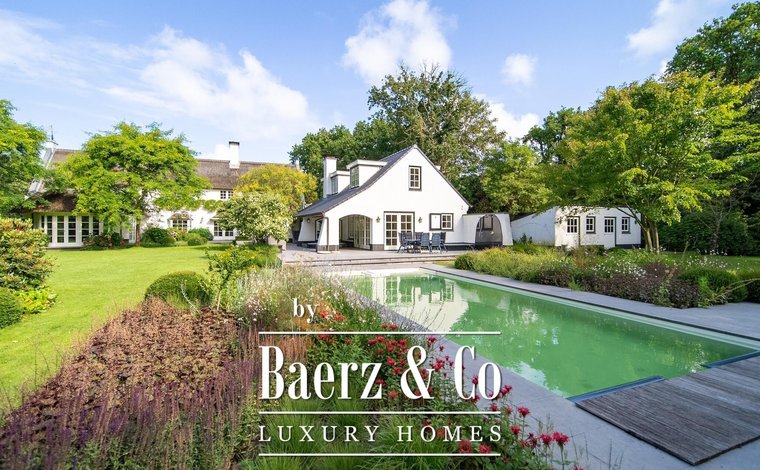 Search For Homes With Pools Luxury Homes With Pool For Sale In