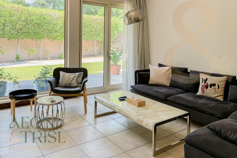 Villa in Wadi Al Safa 6, Wadi Al Safa, Dubai 5 - 15066992