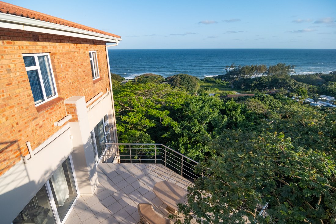 House in Zinkwazi Beach, KwaZulu-Natal, South Africa 4 - 15071465