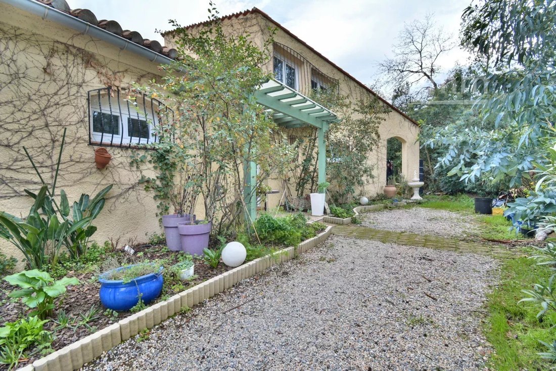 Villa in Laroque-des-Albères, Occitania, France 2 - 15069828