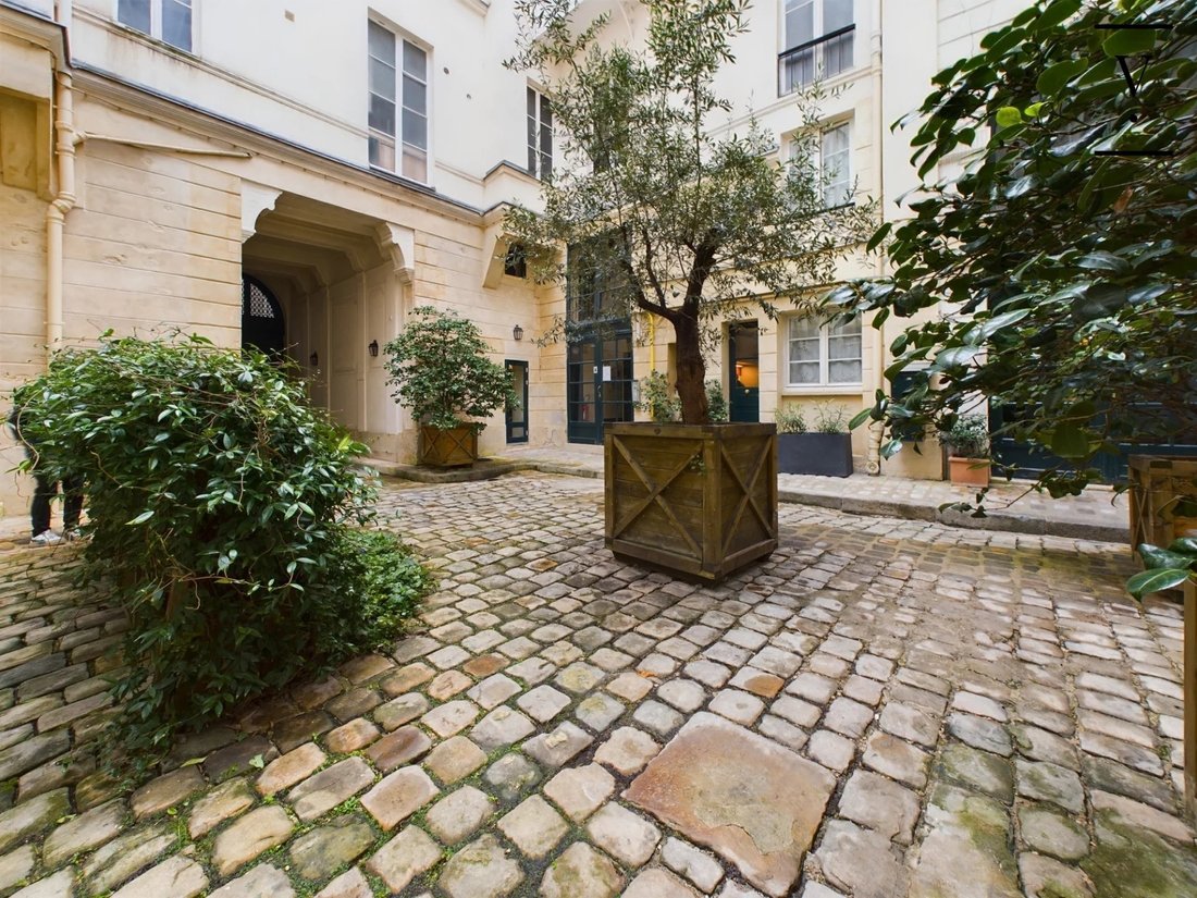 Appartement à Saint Thomas d'Aquin, Paris 7e Arrondissement, Paris 5 - 15070687