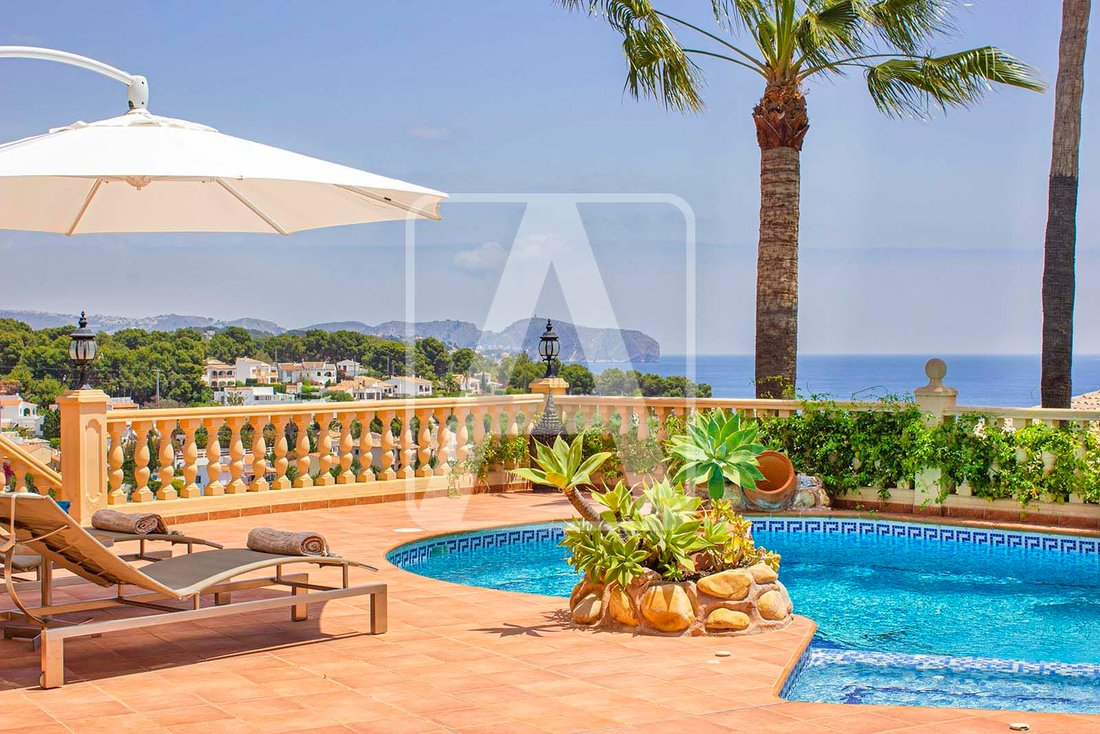 Villa in Benissa, Valencian Community, Spain 1 - 11587543